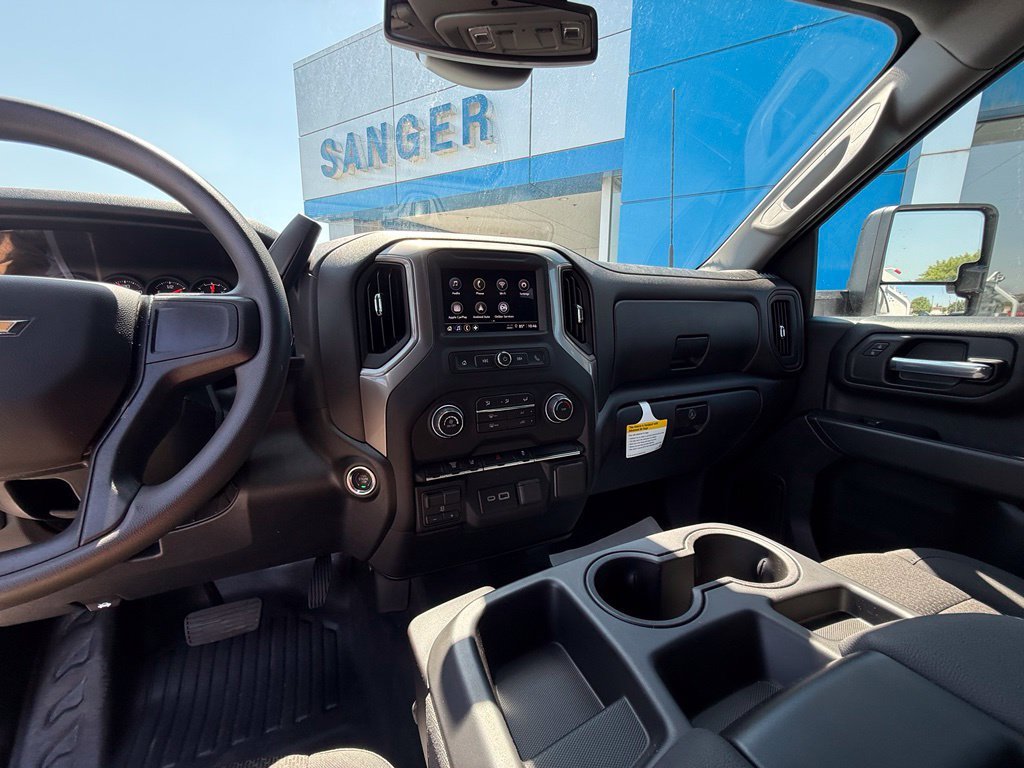 2026 Chevrolet Silverado 3500 HD Chassis Cab Work Truck view 30