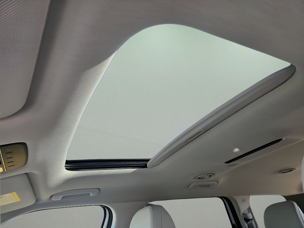 Certified Used 2026 Creamy White Pearl Hyundai SEL Premium image 24
