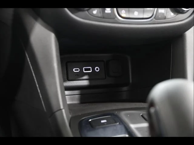 2022 Chevrolet Equinox LT - Photo 14