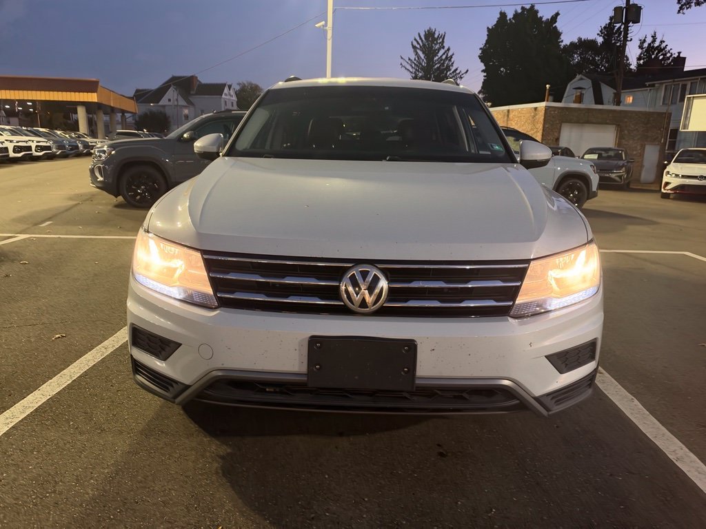 Used 2018 Volkswagen Tiguan SE with VIN 3VV2B7AX4JM132797 for sale in Canton, OH