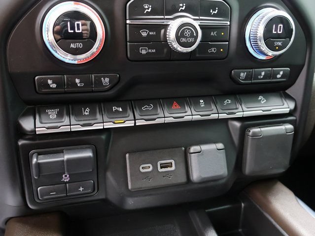 Certified Used 2023 White Frost Tricoat GMC Denali image 28