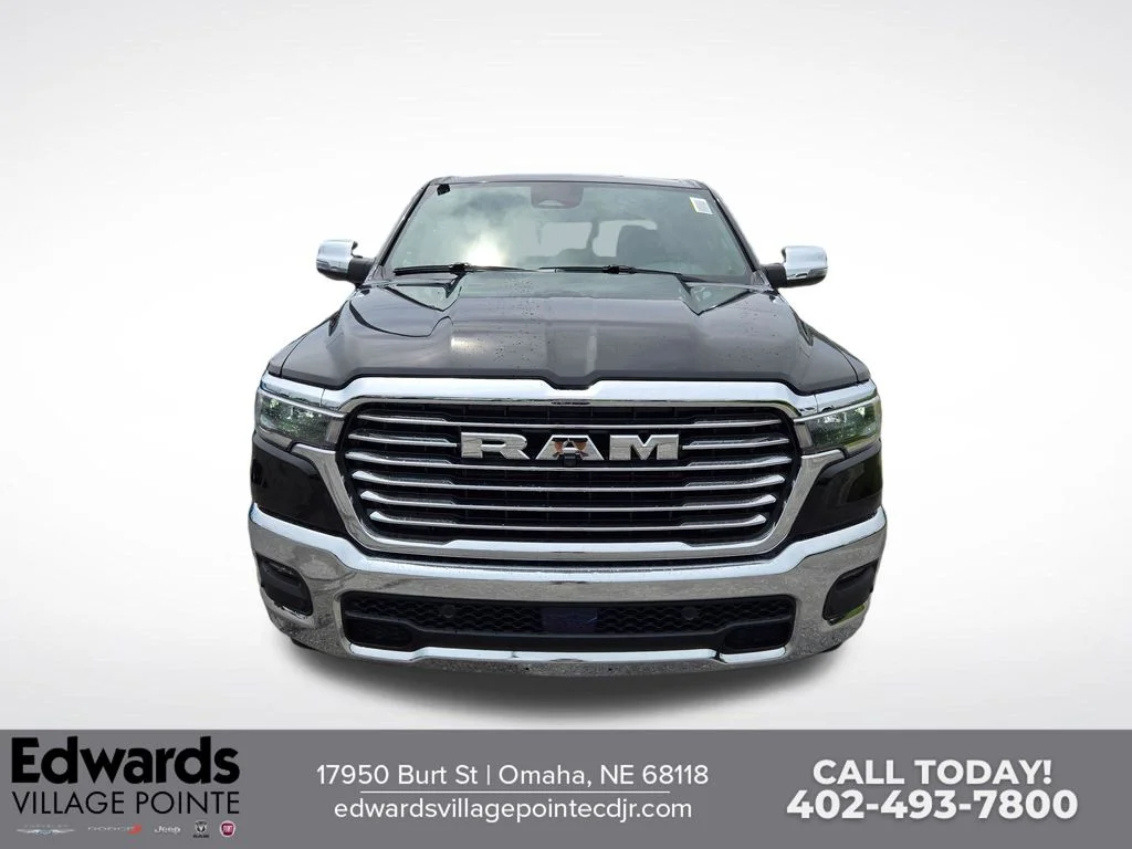 New 2026 Diamond Black Crystal Pearl-Coat Exterior Paint RAM Laramie image 7