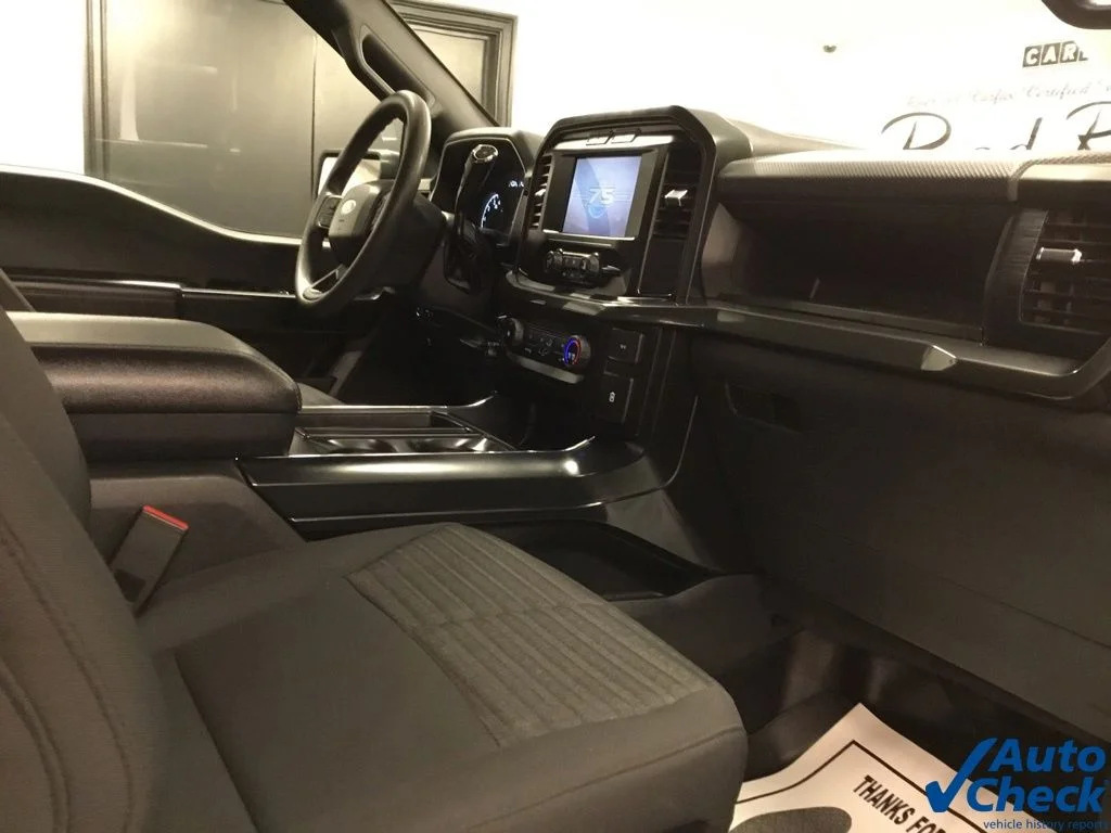 Used 2023 White Ford XL image 35