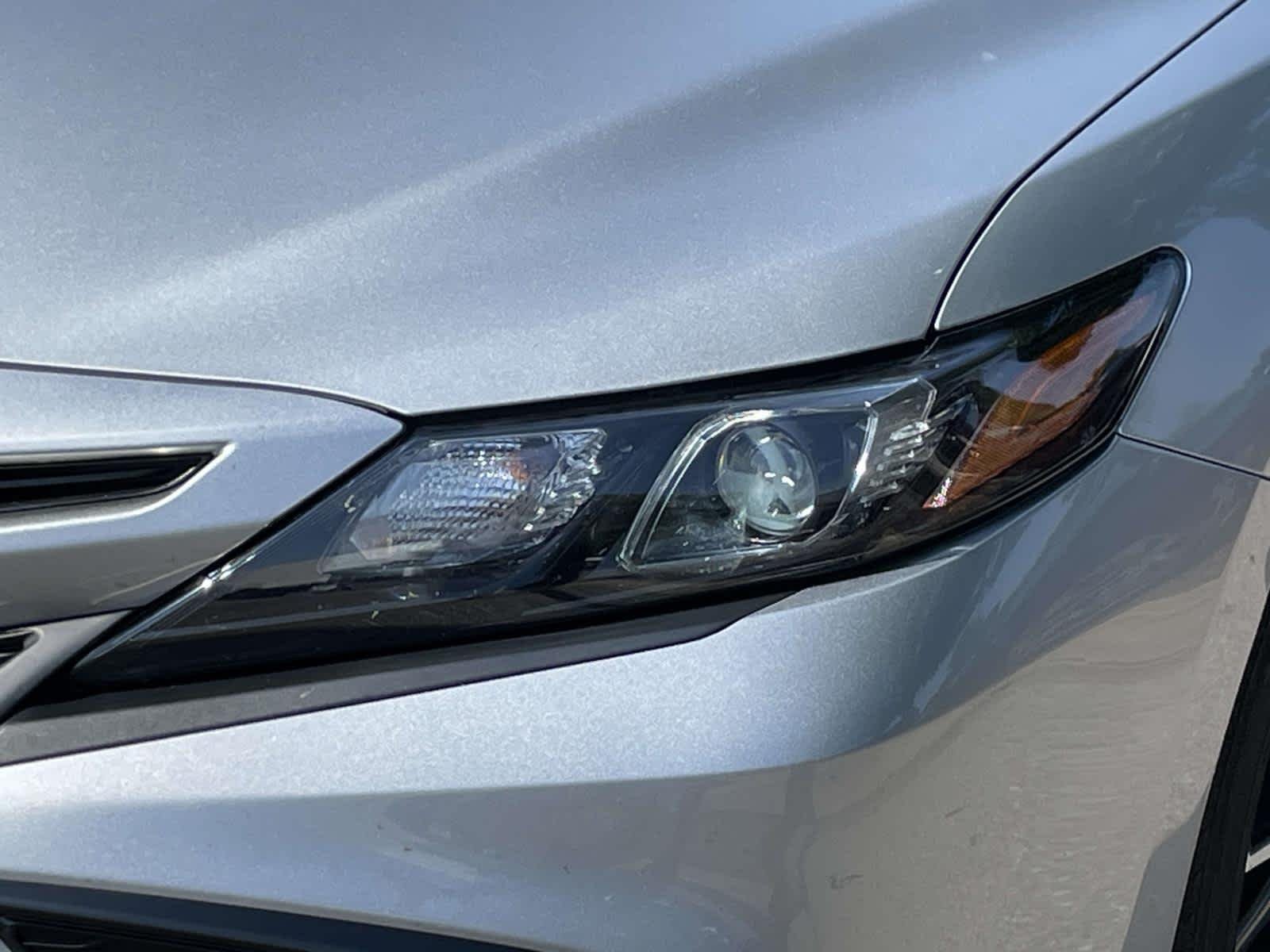 Used 2021 Silver Toyota SE image 18