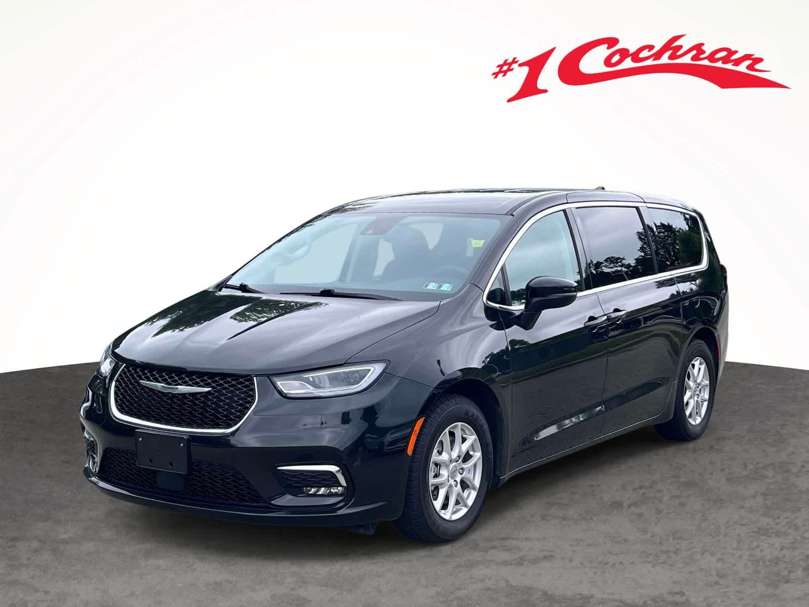 Used 2023 Blk/black Chrysler Touring L image 11