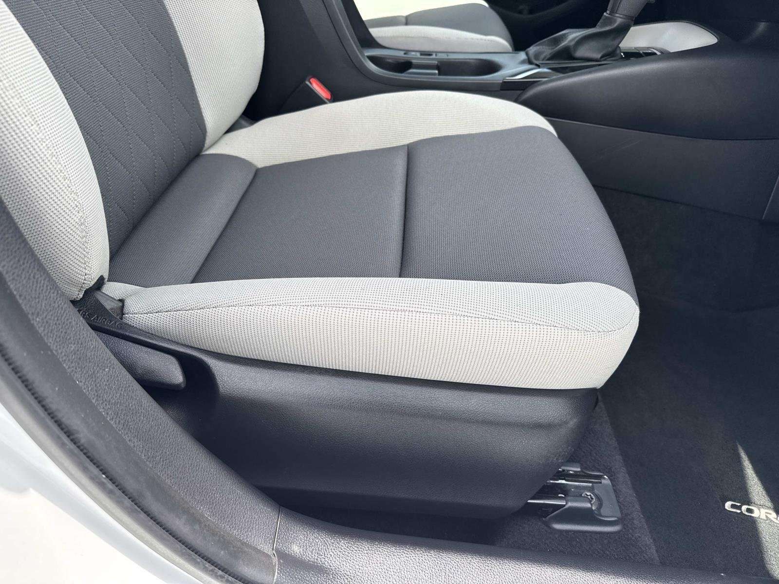 Used 2023 Ice Cap Toyota LE image 11
