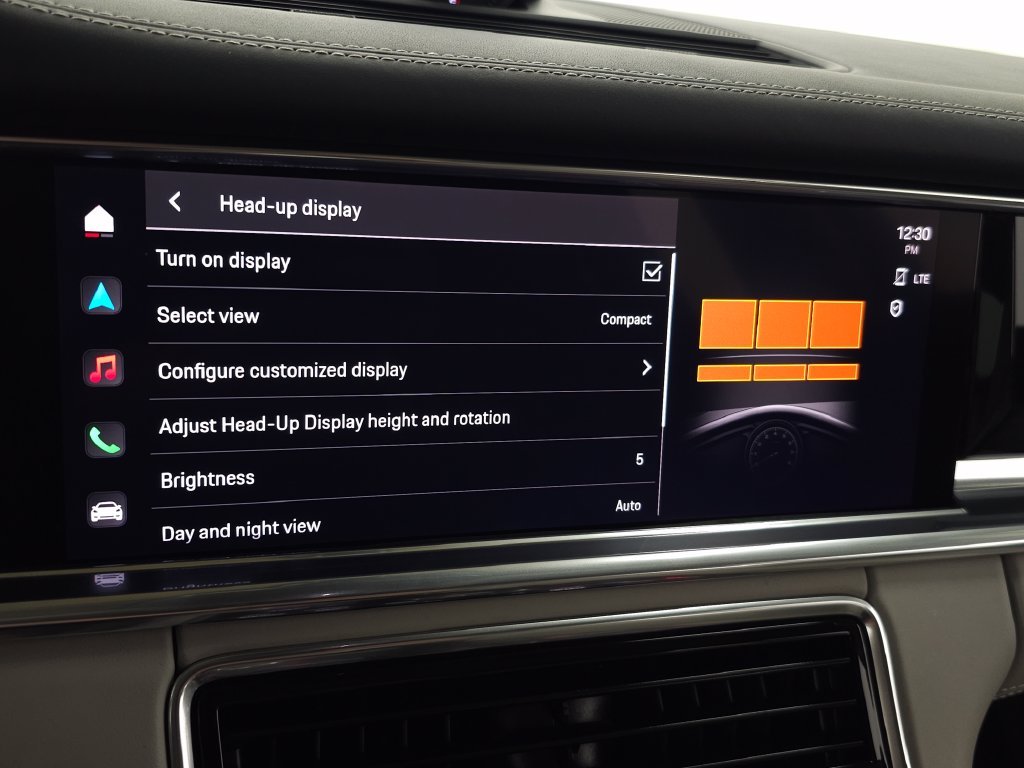 Used 2022  Porsche 4S image 24