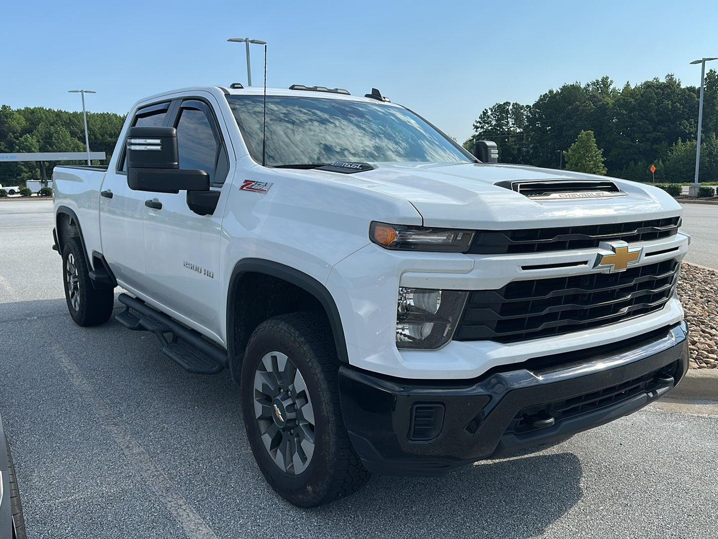 Used 2024 Summit White Chevrolet Custom image 1