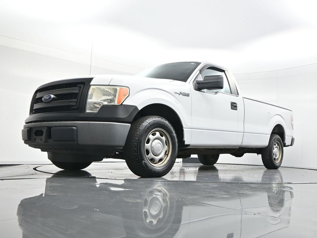 Used 2013 Oxford White Ford XL image 33
