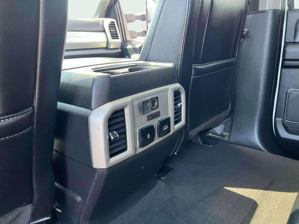 Used 2021 White Ford Lariat image 23