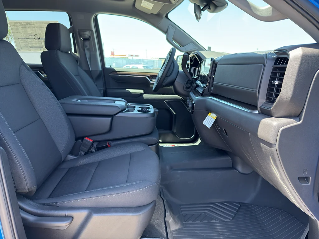 2025 Chevrolet Silverado 1500 RST - Photo 19