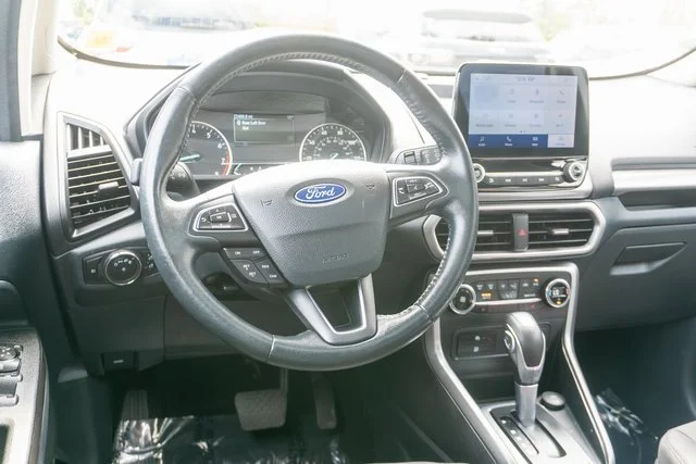 Used 2020 Black Ford SE image 13