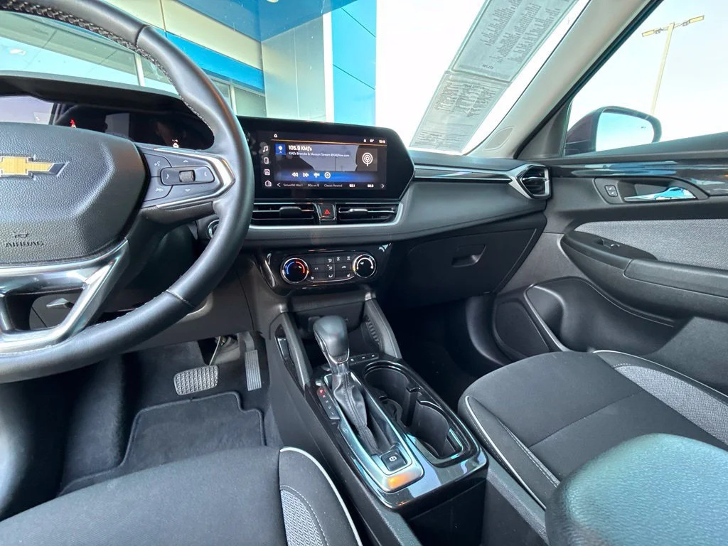Used 2024 Crimson Metallic Chevrolet LT image 23