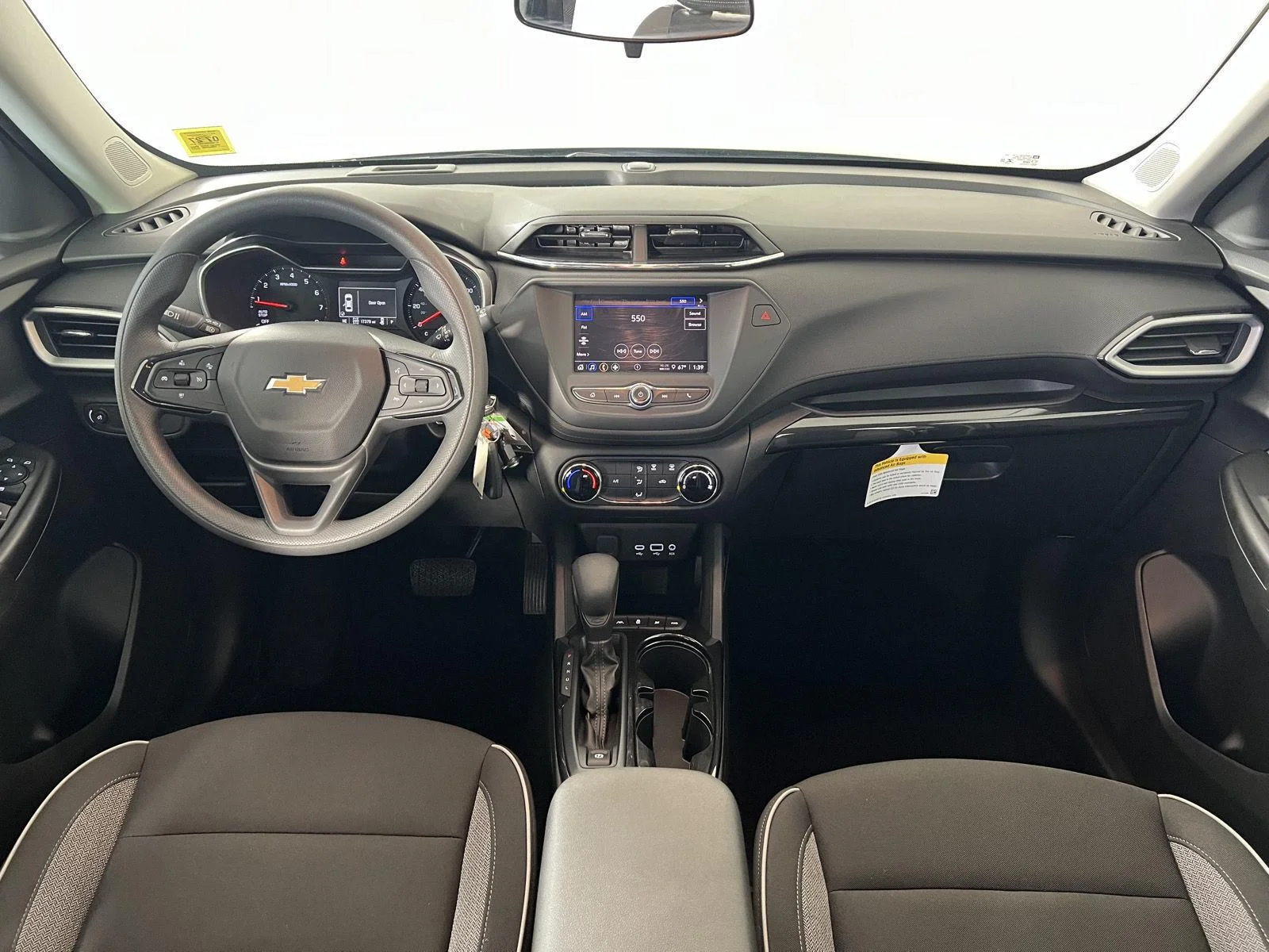 Used 2023 STERLING GRAY METALLIC Chevrolet LS image 18