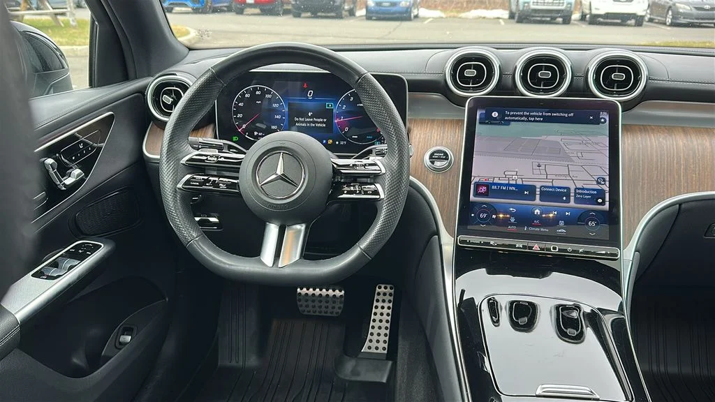 Used 2024 White Mercedes-Benz GLC 300 Coupe image 21