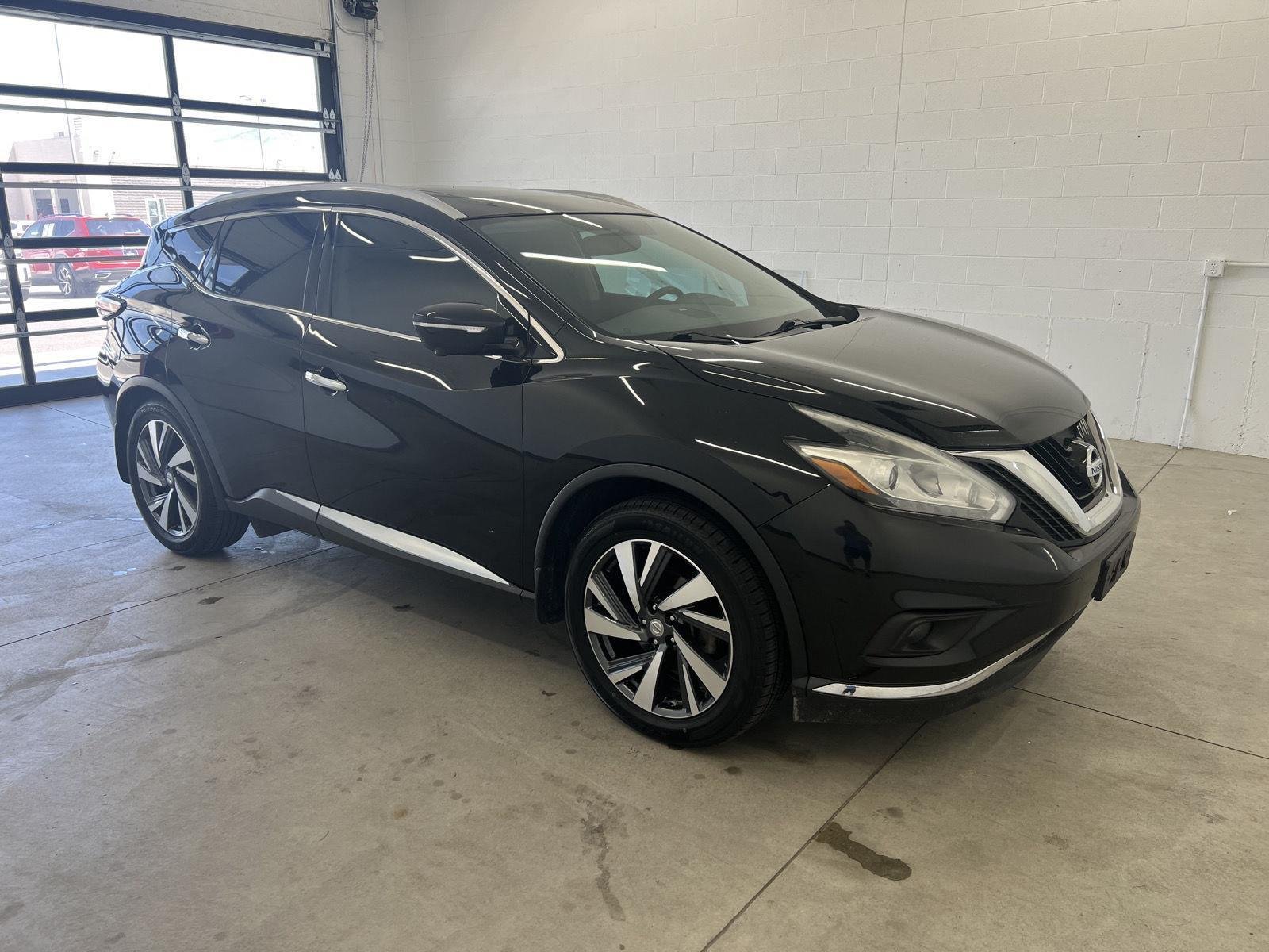 Used 2015 Magnetic Black Metallic Nissan Platinum image 5