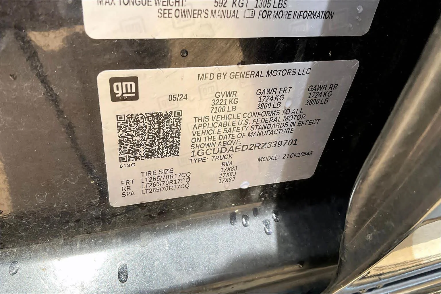 Used 2024 Dark Ash Metallic Chevrolet Work Truck image 33