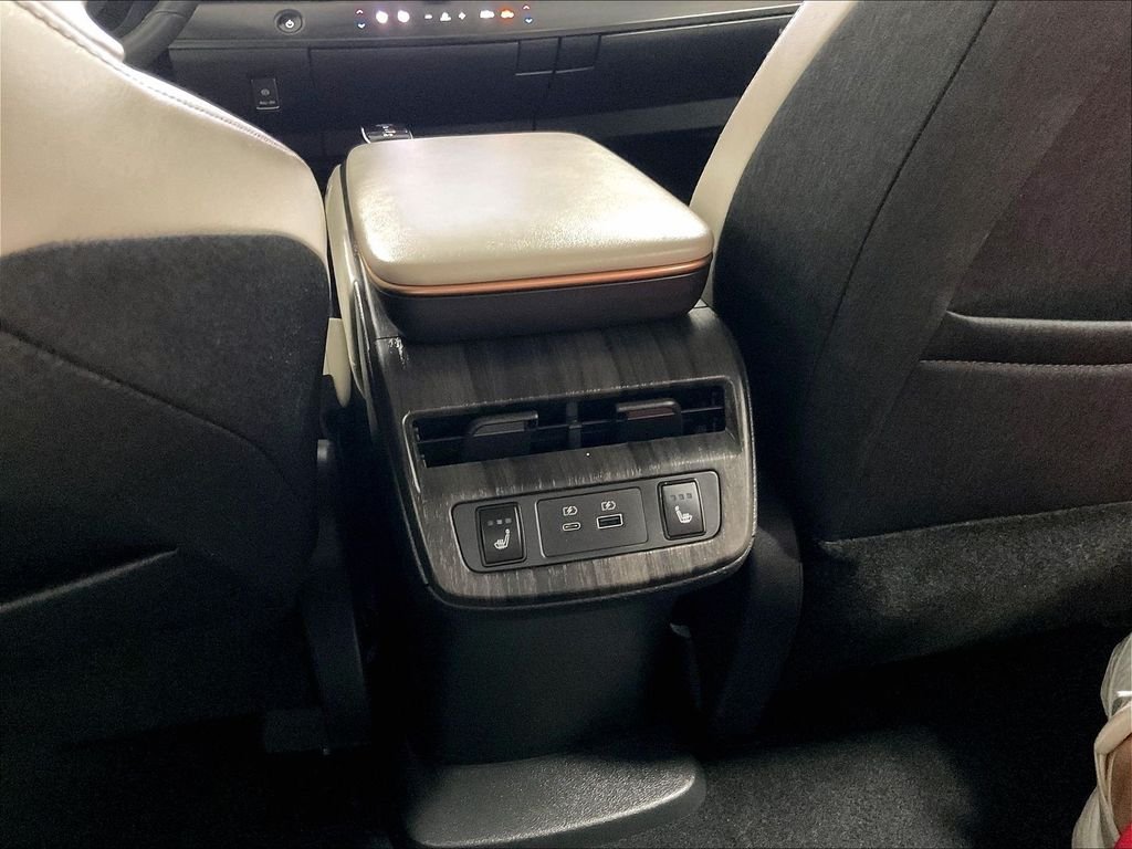 Certified Used 2023 Black Nissan ENGAGE image 27