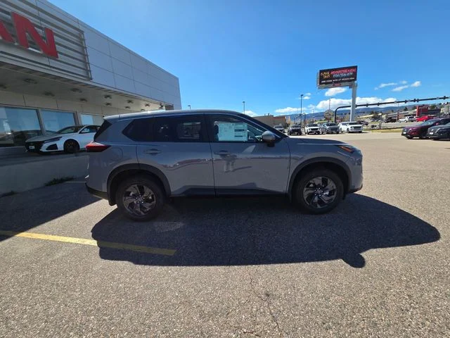 New 2026 Boulder Gray Pearl Nissan SV image 4