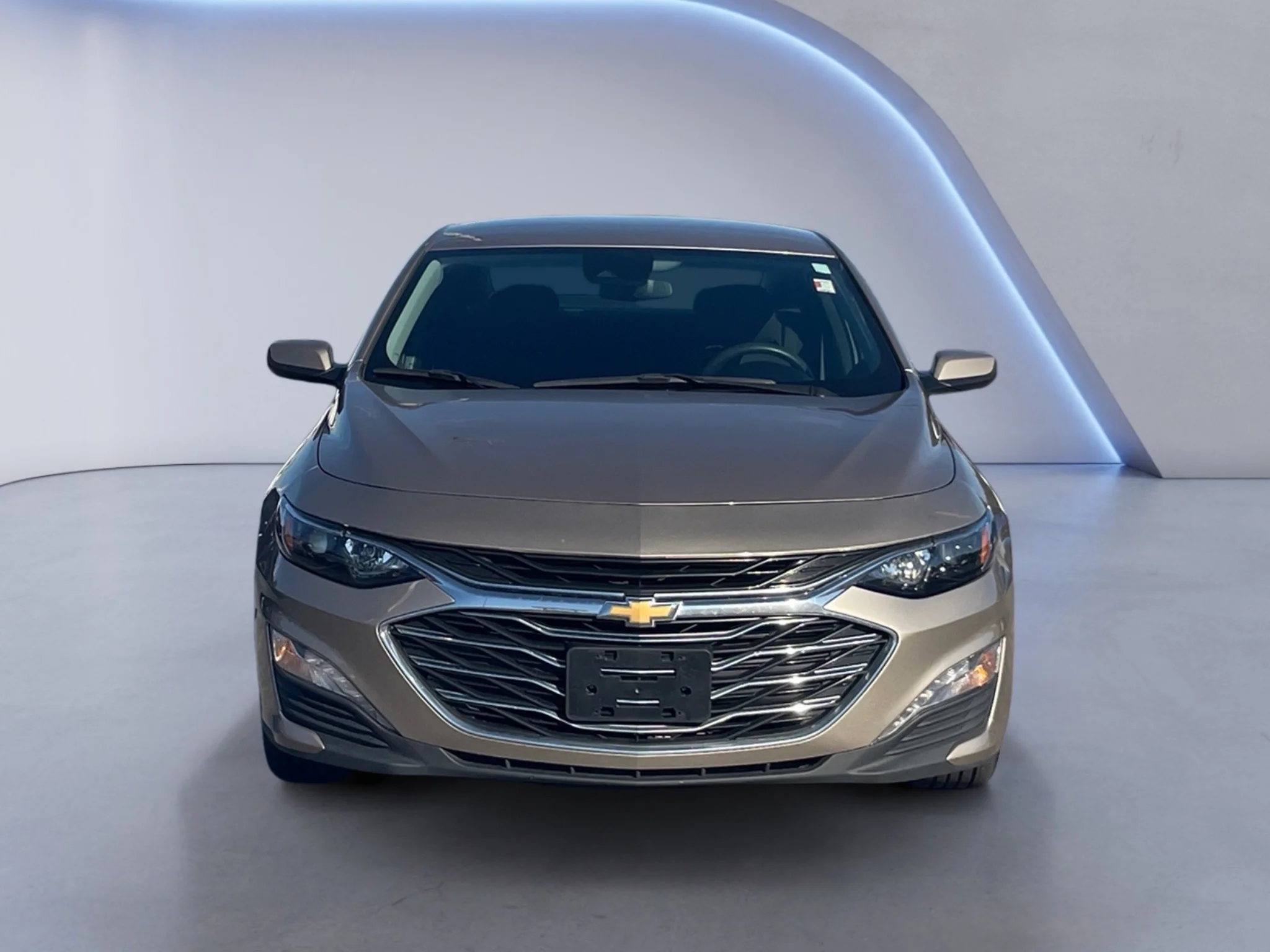 Used 2025 Mineral Gray Metallic Chevrolet LT image 8