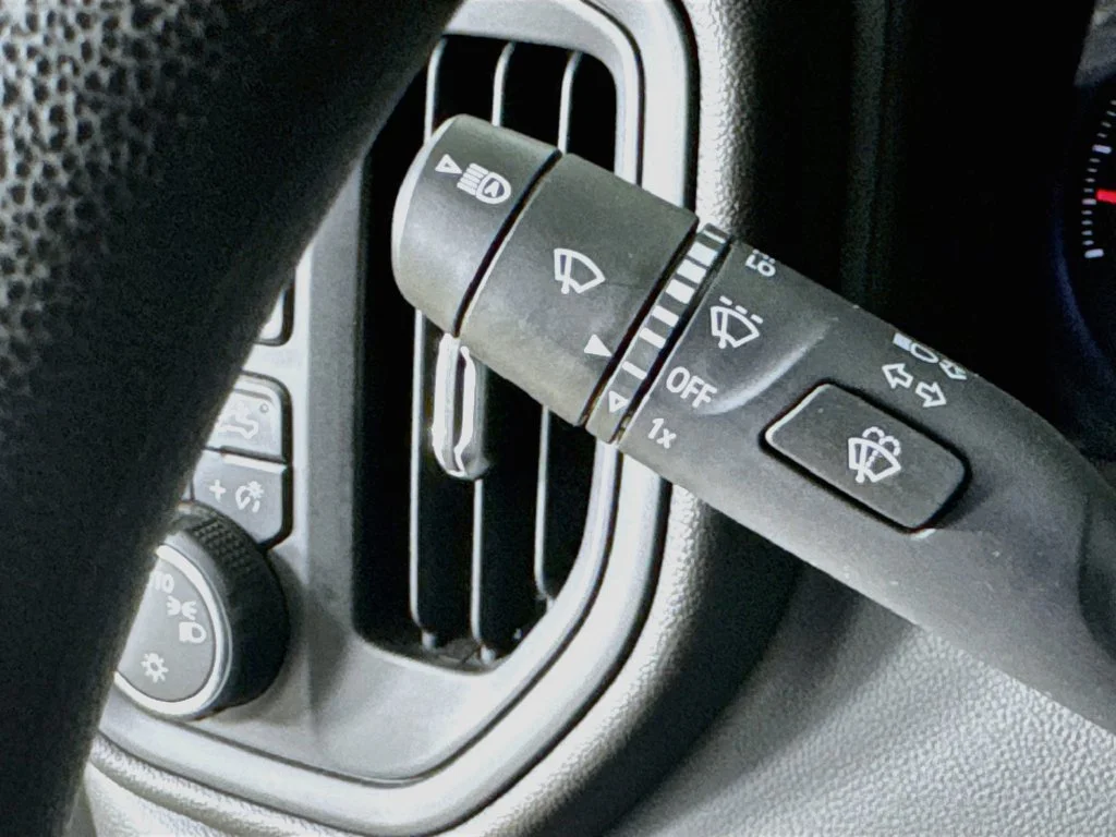 Used 2025 Gray Chevrolet Custom image 13