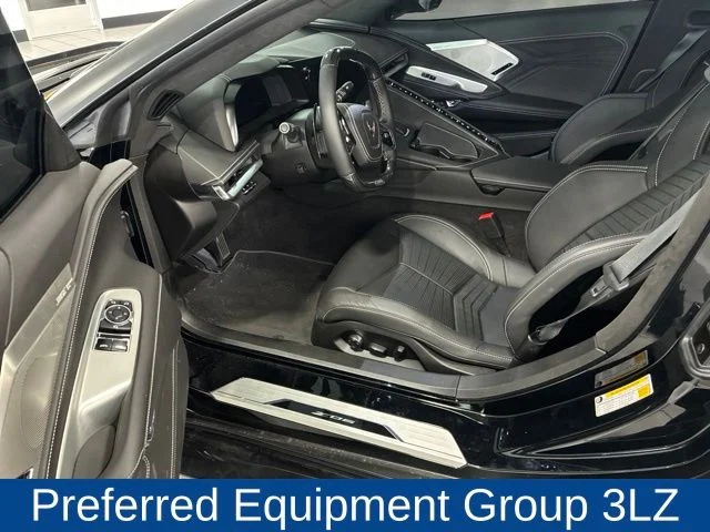 Used 2023 Black Chevrolet Z06 image 11