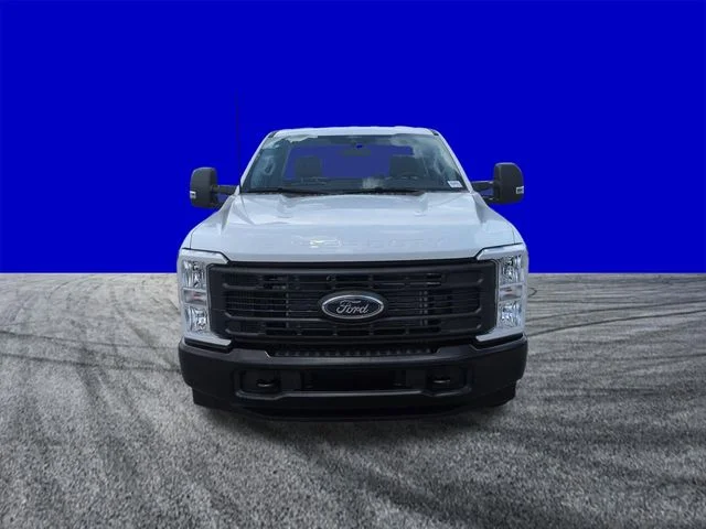 New 2026 Oxford White Ford F-250® XL image 9