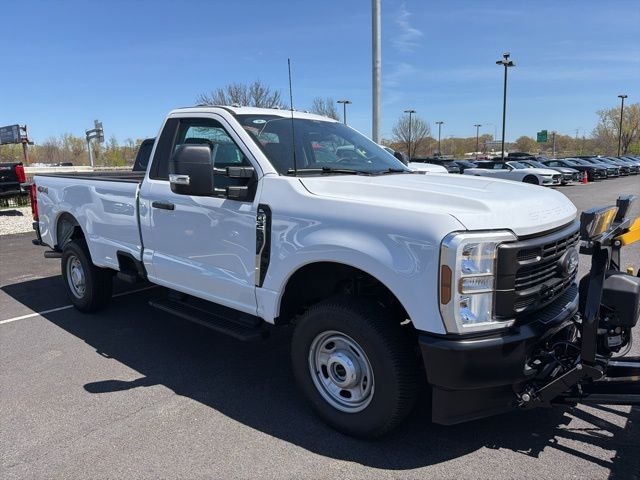 New 2026 Oxford White Ford F-250® XL image 3