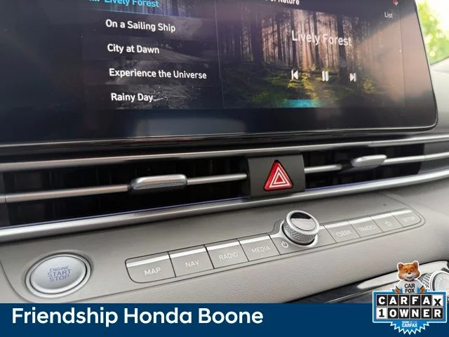 Used 2024 Gray Hyundai SEL image 29