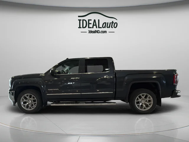 Used 2018 Gray GMC SLT image 10