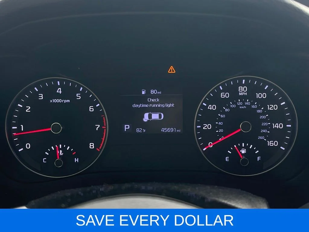Used 2020 Red Kia LXS image 7