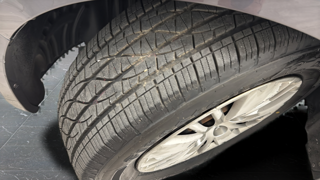 Used 2015 Gray Honda LX image 31