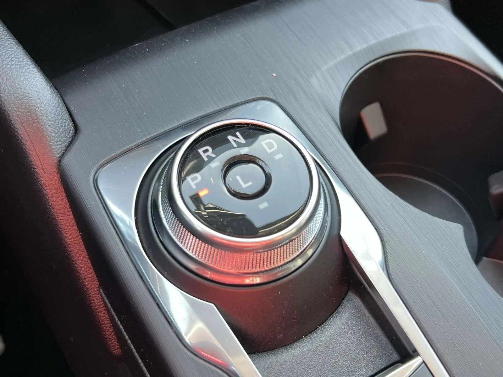2025 Ford Escape Plug-in hybrid PHEV - Photo 17