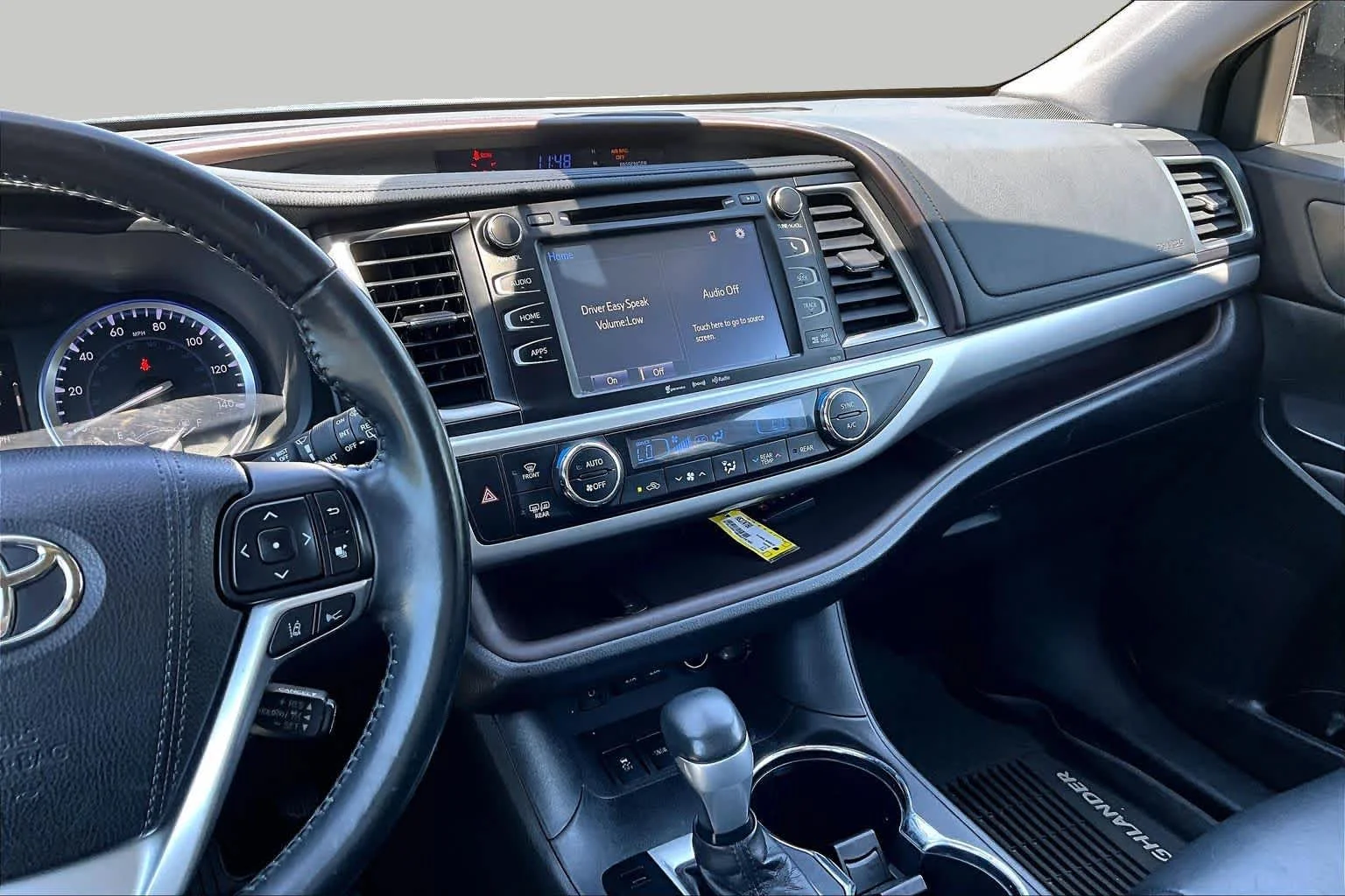 Used 2017 Midnight Black Metallic Toyota XLE image 7