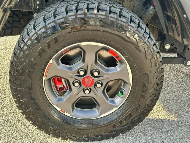 Used 2023 Black Jeep Rubicon 4x4 image 7