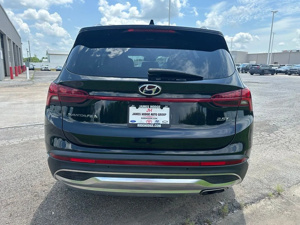 Used 2023 Black Hyundai Limited image 6