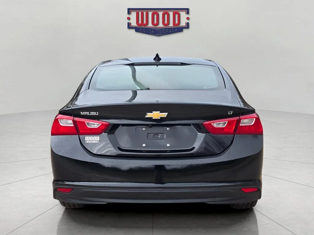 Used 2023 Mosaic Black Metallic Chevrolet LT image 3