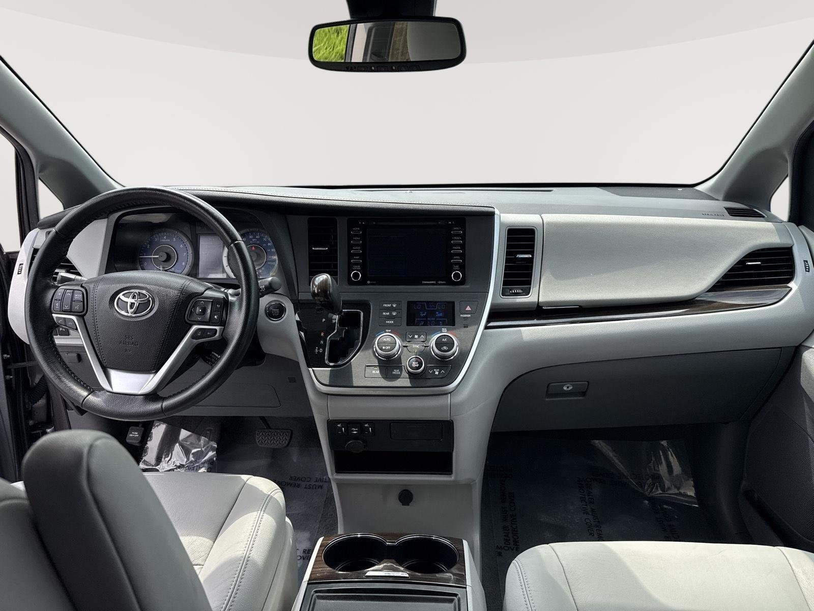 Certified Used 2020 Predawn Gray Mica Toyota XLE image 27