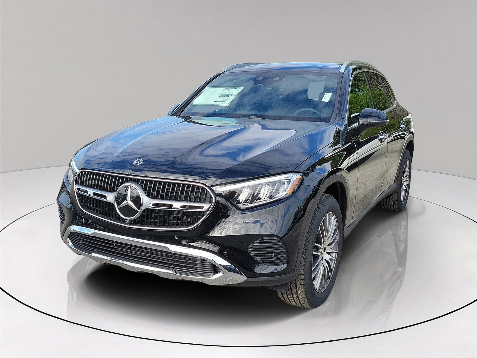 New 2026 Black Mercedes-Benz GLC 300 image 33