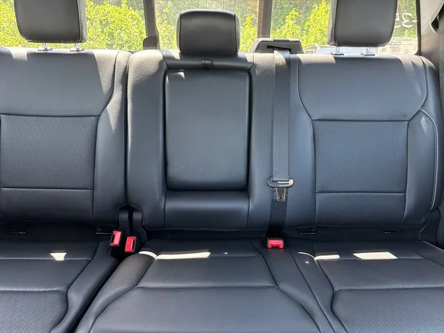 New 2026 Oxford White Ford Lariat® image 22