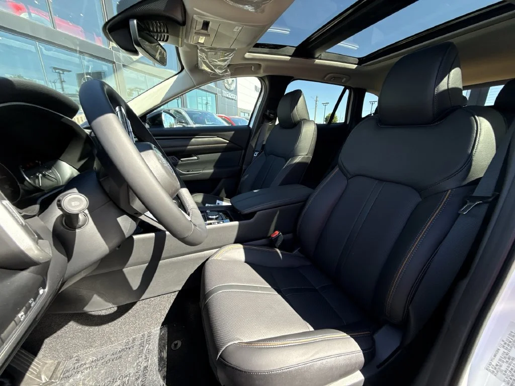 New 2026 Wind Chill Pearl Mazda Premium AWD image 11