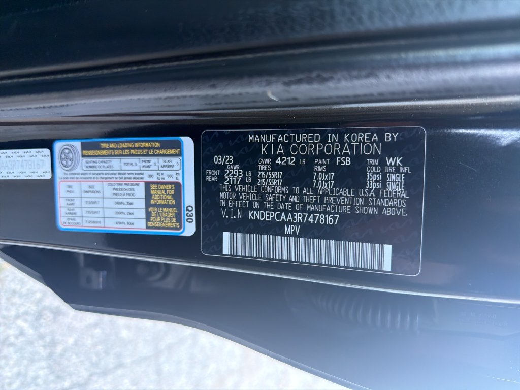 Used 2024 Black Kia LX image 23