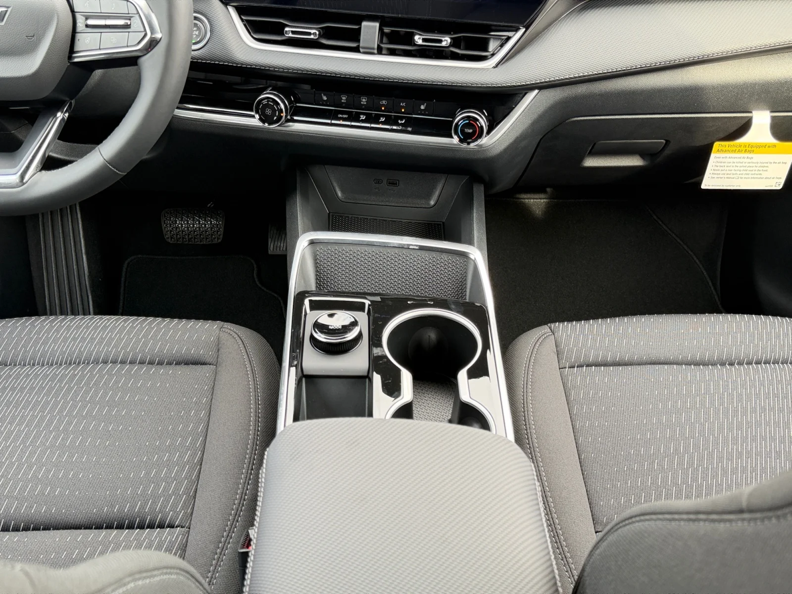 New 2027 Mosaic Black Metallic Chevrolet LT image 15