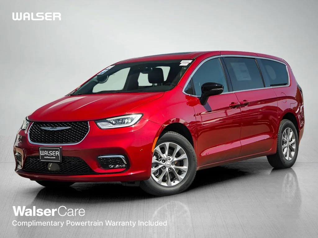 2026 Chrysler Pacifica Select AWD's photo