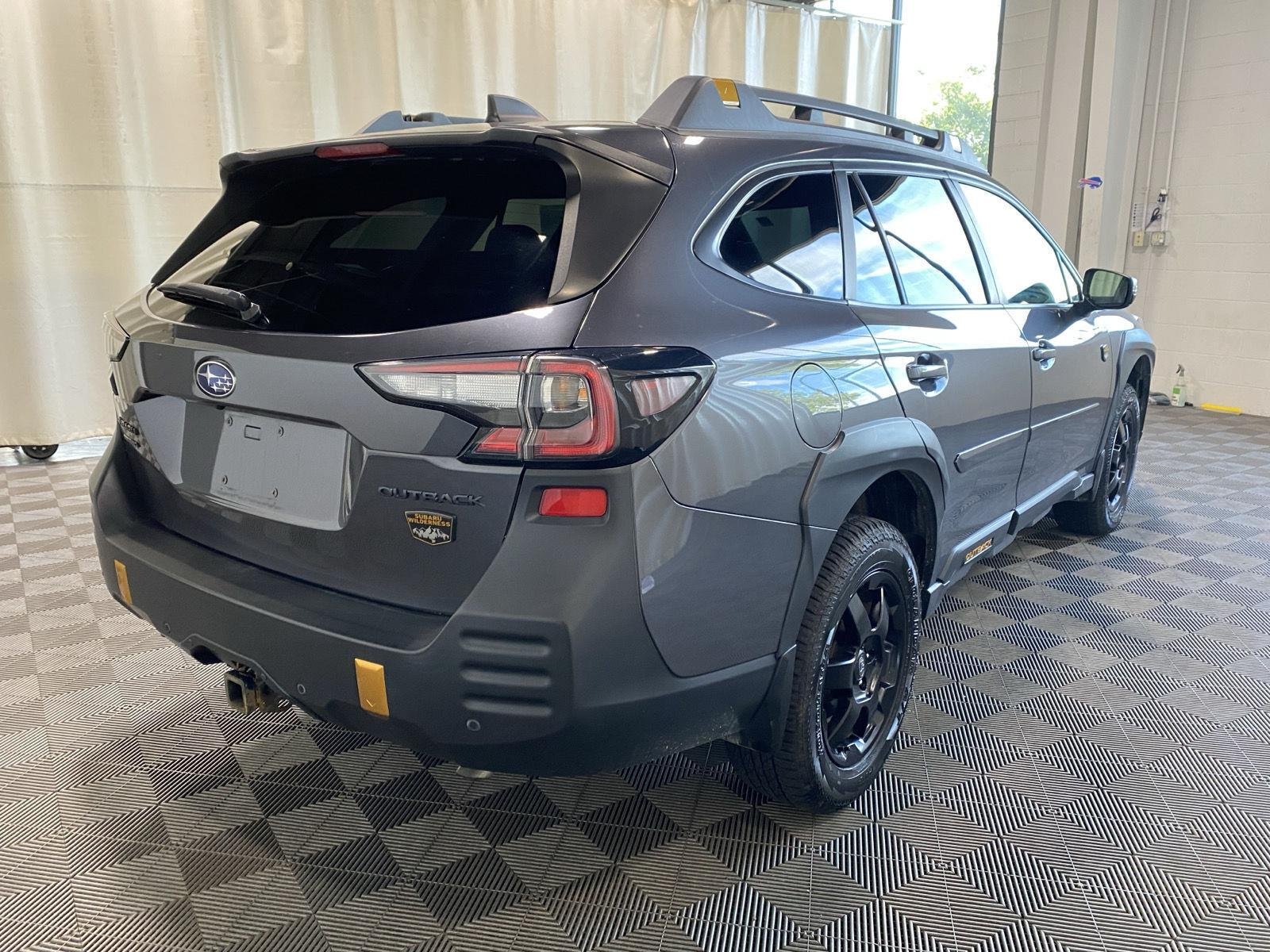 Used 2022 Magnetite Gray Metallic Subaru Wilderness image 7