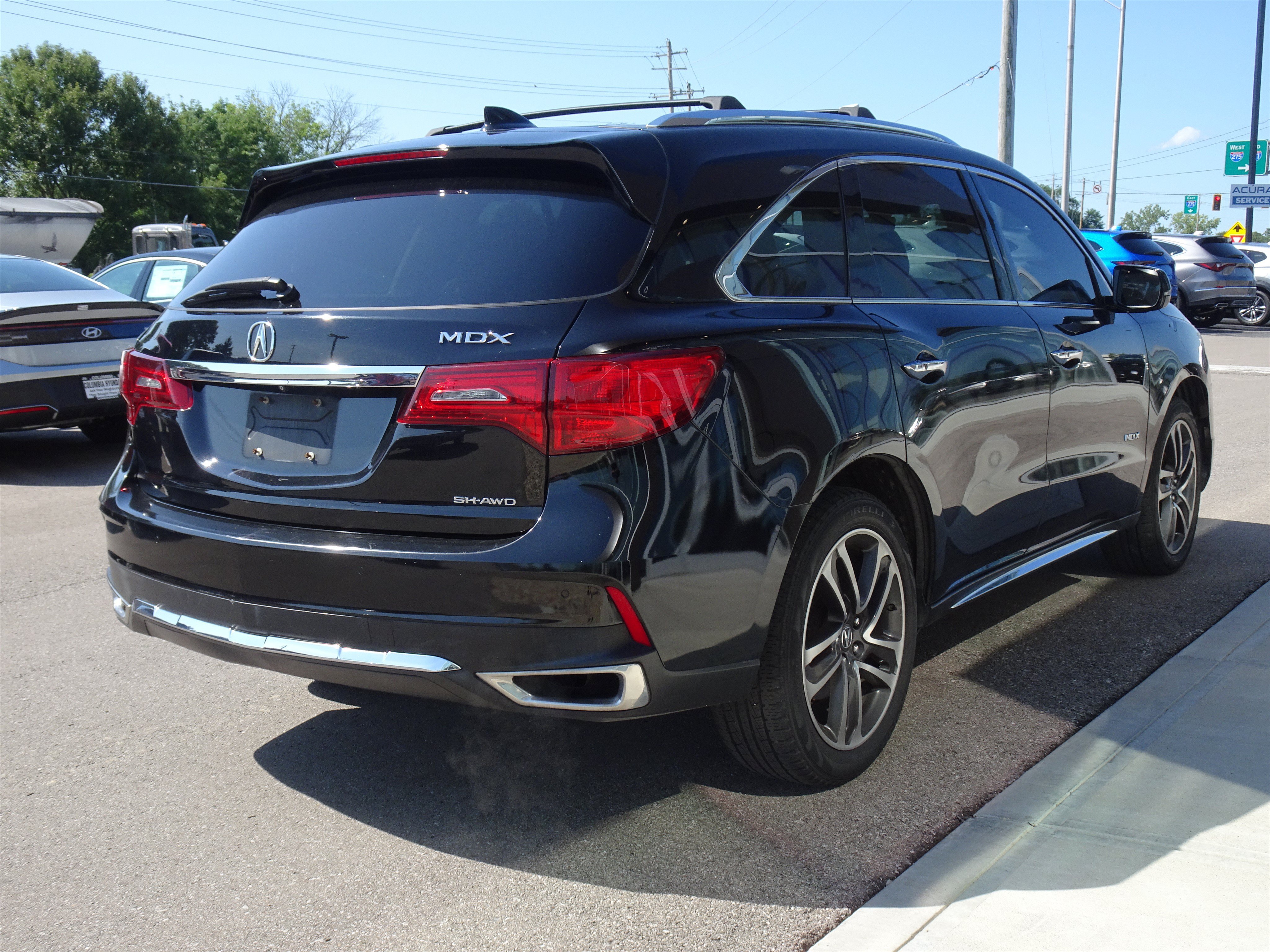 Used 2017 Black Copper Pearl Acura w/Advance/Entertainment Pkg image 6