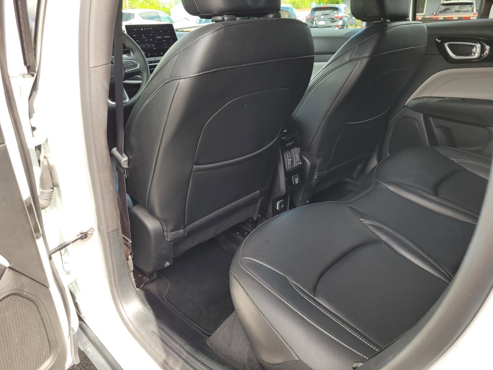 Used 2025 Bright White Clearcoat Jeep Limited image 14
