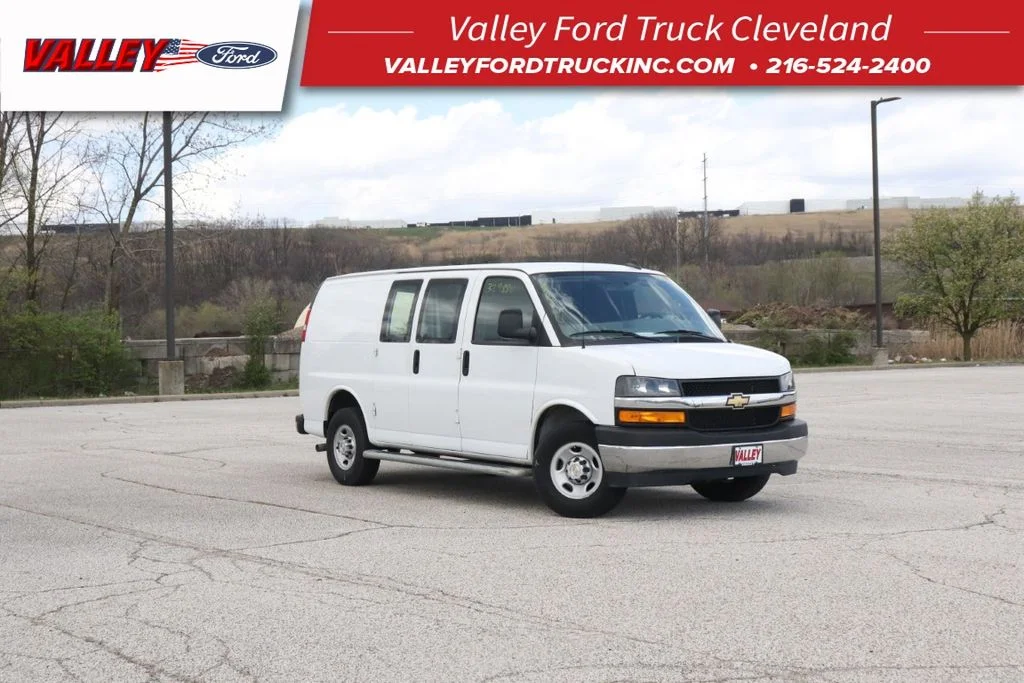 Used 2024 White Chevrolet Work Van image 1