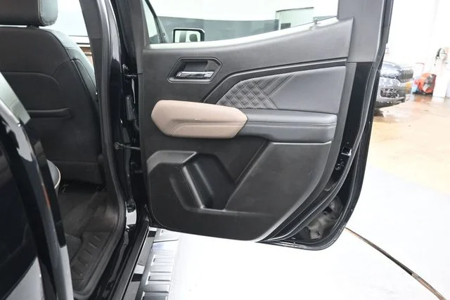 Certified Used 2024 Onyx Black GMC Denali image 25