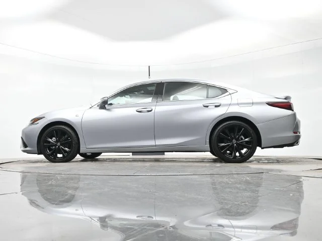 Used 2024 Iridium Lexus ES 350 F SPORT Handling image 28